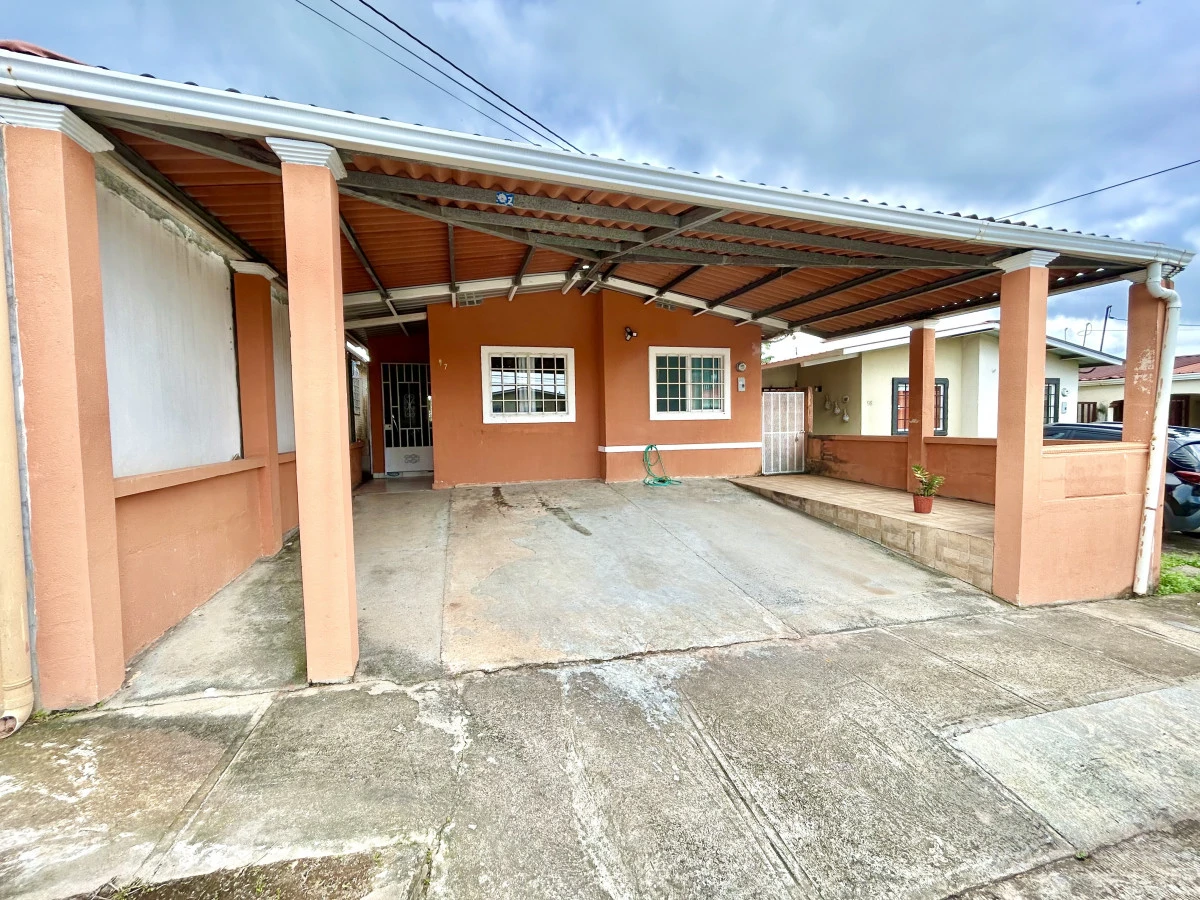 For sale in Val Paraiso in La Chorrera