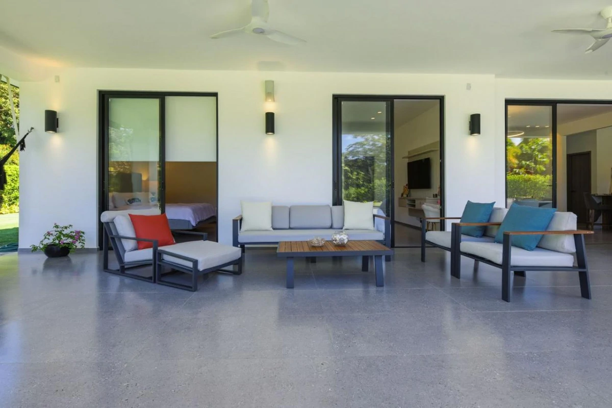 Beach House for Sale – Right Next to Buenaventura - Gallery image 5