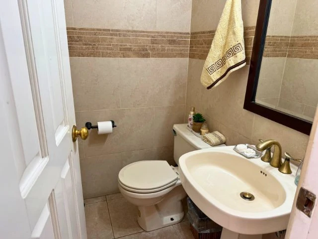 Dos Mares, Family Home with Large Garden and excellent price - Gallery image 17