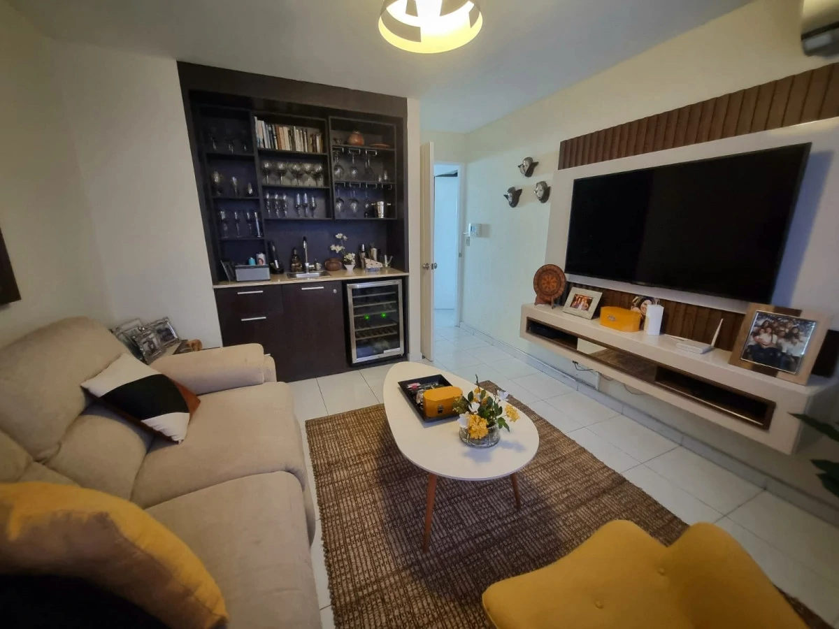 Spectacular Apartment with Ocean View for Sale - Gallery image 14