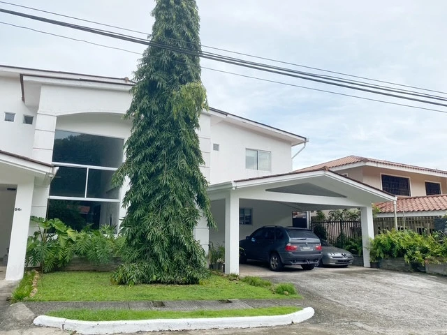 Modern House for Sale in Llanos de Curundú – Panama - Gallery image 31