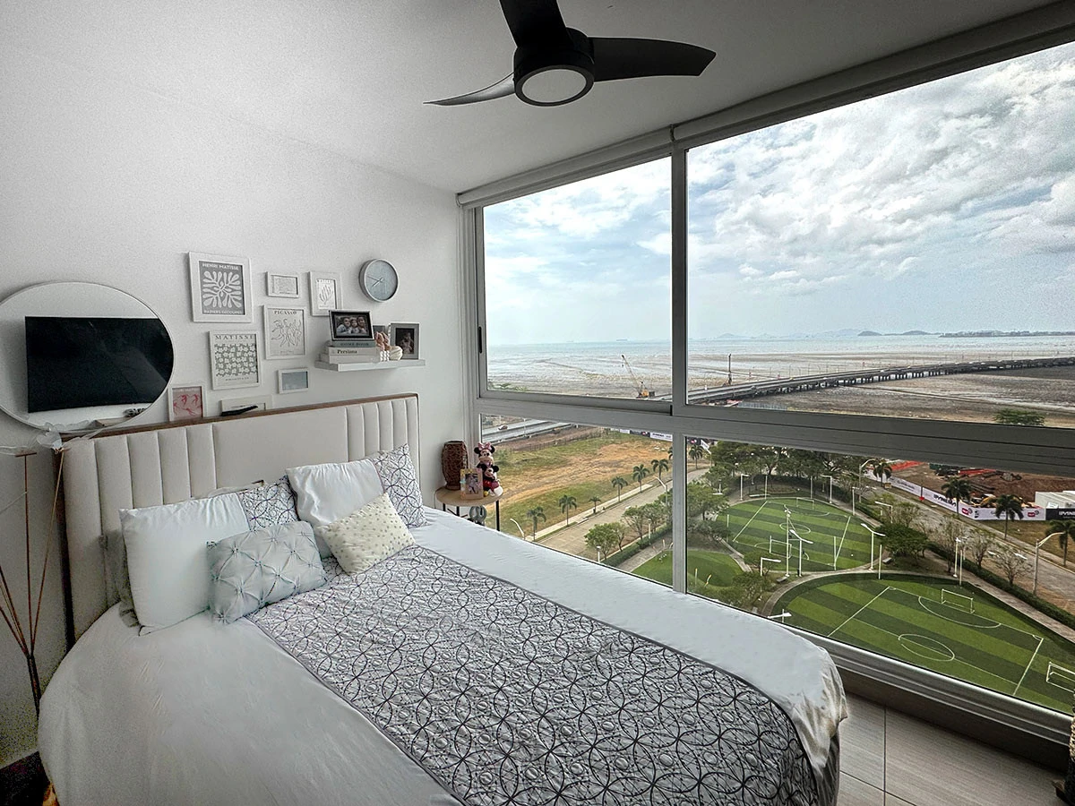 3-bedroom in COSTA DEL MAR, Costa del Este at its BEST! - Gallery image 17