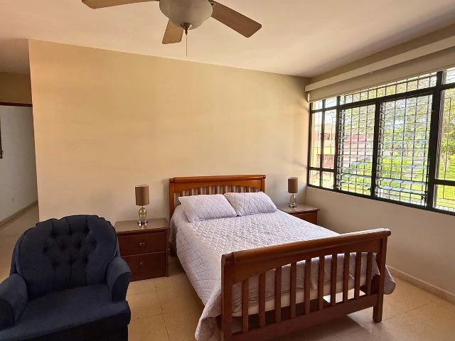 Dos Mares, Family Home with Large Garden and excellent price - Gallery image 13