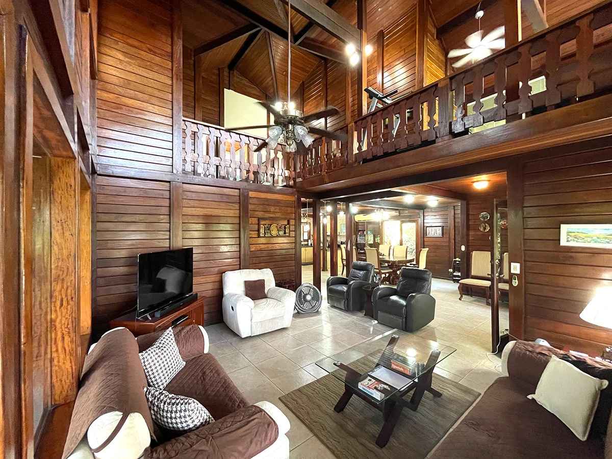 Amazing exotic-wood house 30 minutes from the city, now $299,000. - Gallery image 2