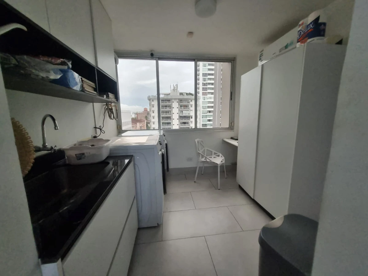 Spectacular Apartment with Ocean View for Sale - Gallery image 17