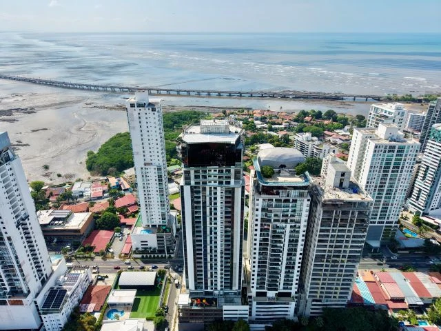 Brand-New Apartment at NEXT Coco del Mar | 20th Floor | US$330000 - Gallery image 3