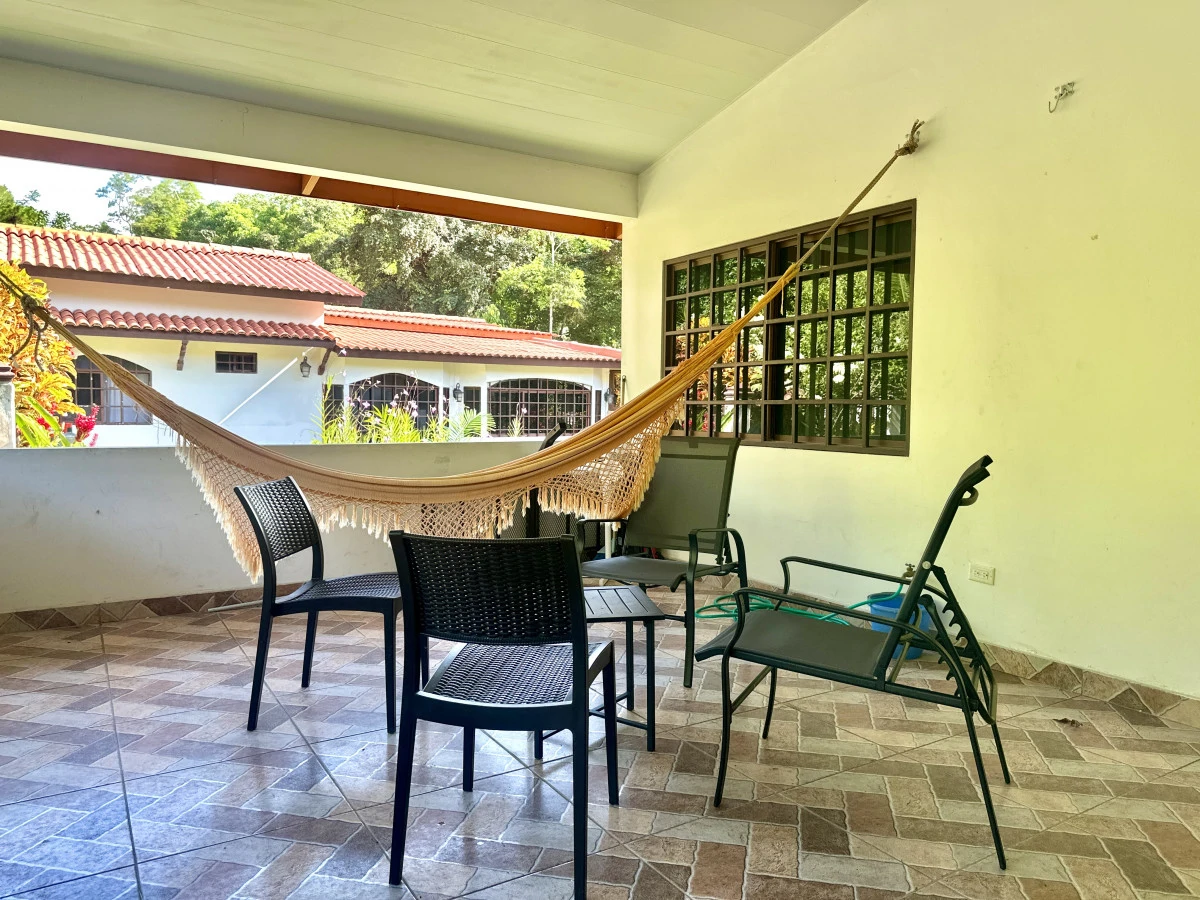 Large Property with 2 Independent Residences in Las Cumbres - Gallery image 4