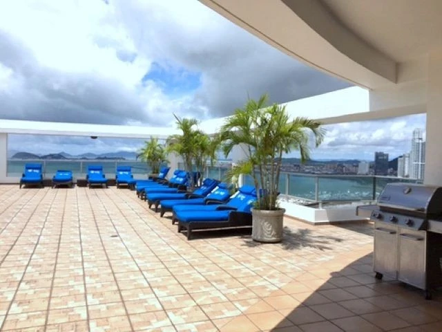 Bayfront For Sale - Gallery image 13