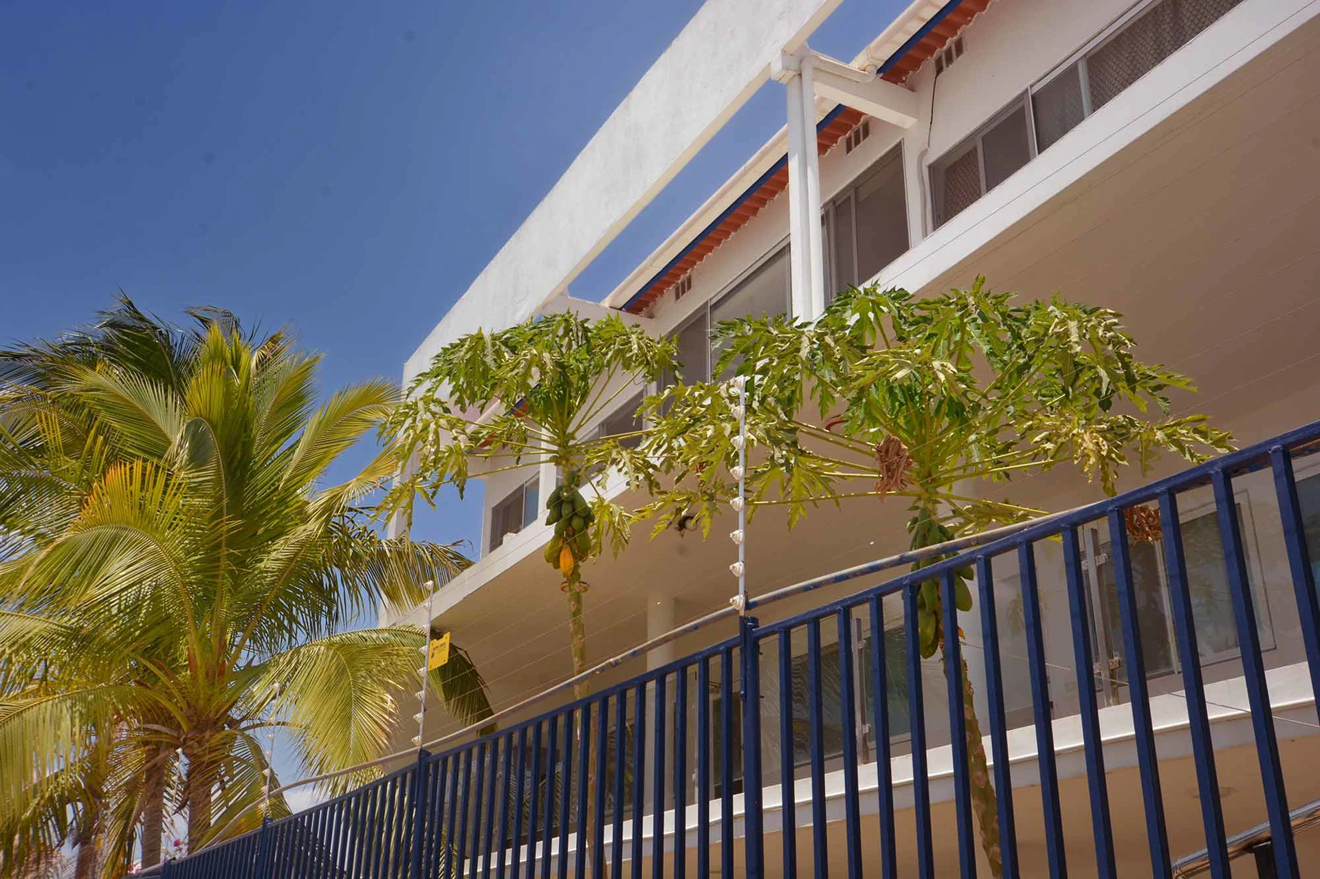 OCEANFRONT ITALIAN VILLA 20 minutes away - Gallery image 22