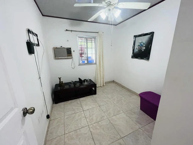 For Sale House In La Chorrera - Gallery image 17
