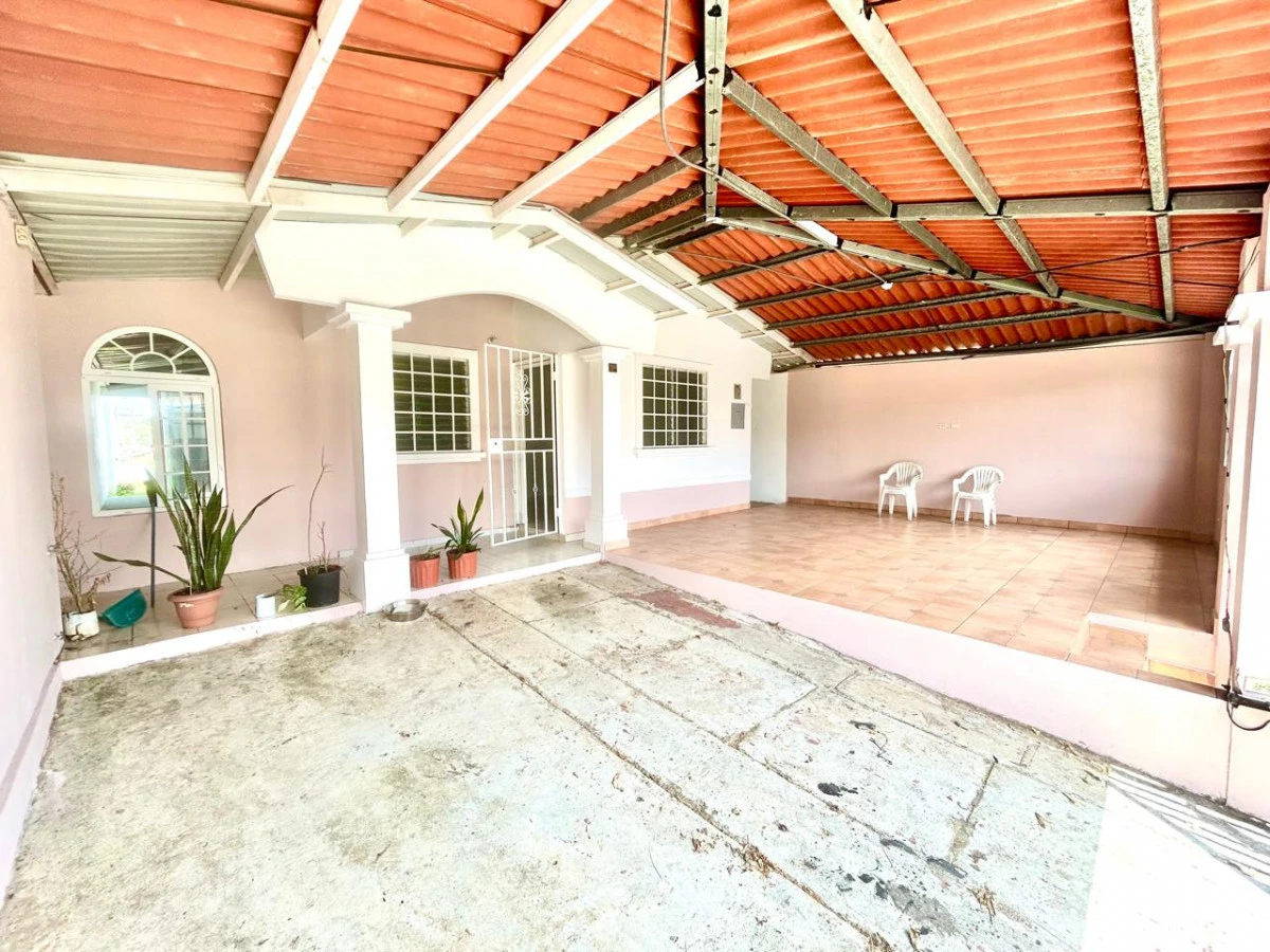 For sale in Valle Dorado, La Chorrera - Gallery image 3