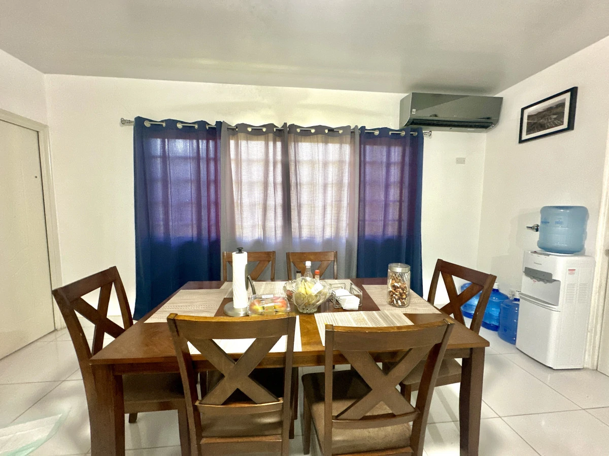 Large Property with 2 Independent Residences in Las Cumbres - Gallery image 7