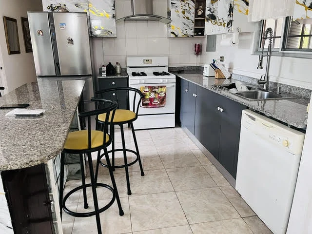 For Sale House In La Chorrera - Gallery image 3