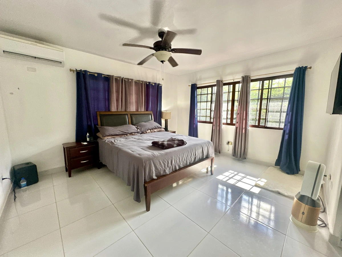 Large Property with 2 Independent Residences in Las Cumbres - Gallery image 13
