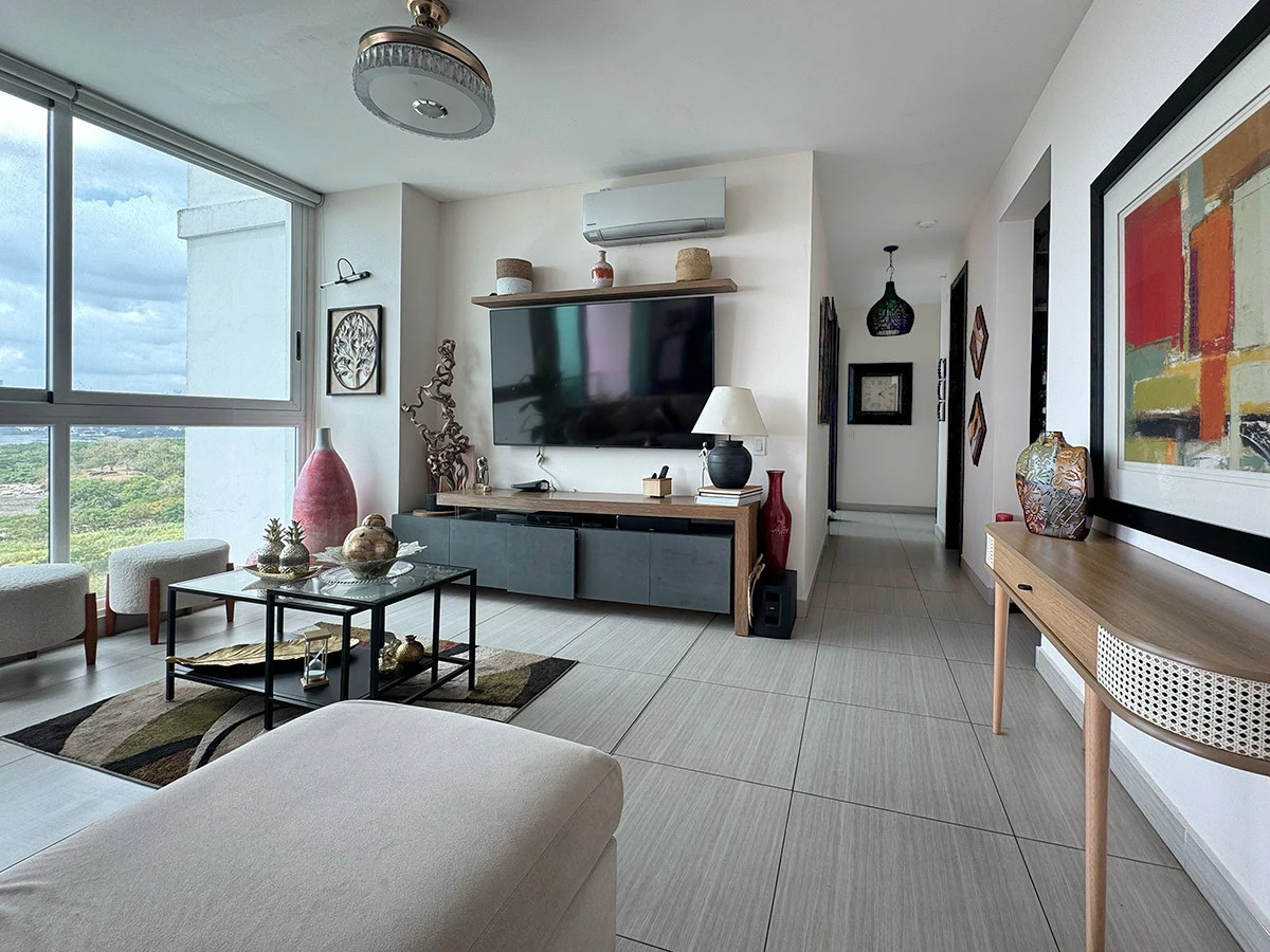 3-bedroom in COSTA DEL MAR, Costa del Este at its BEST!