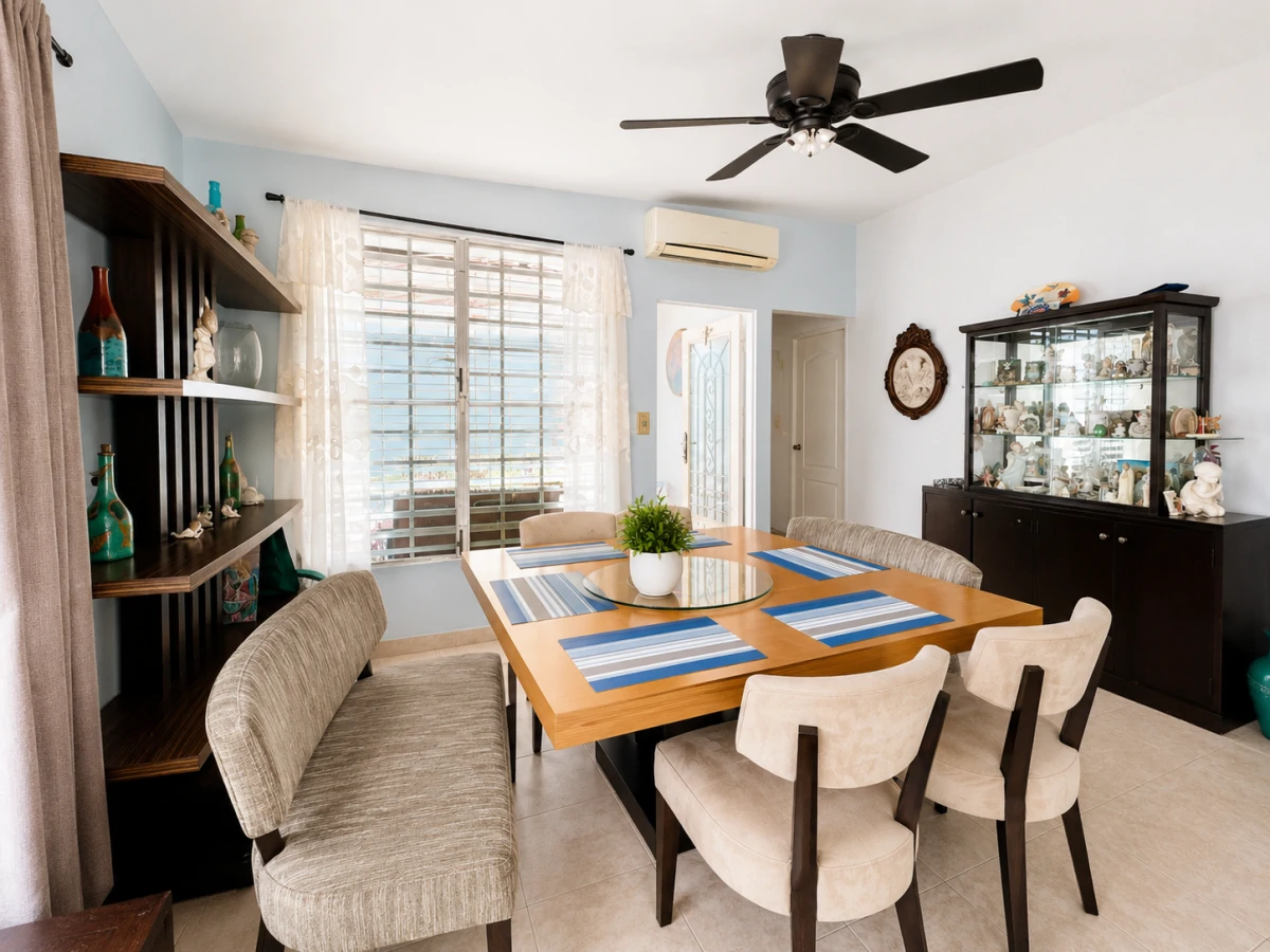 Brisas del Golf Home | 300 m², Prime Location - Gallery image 20