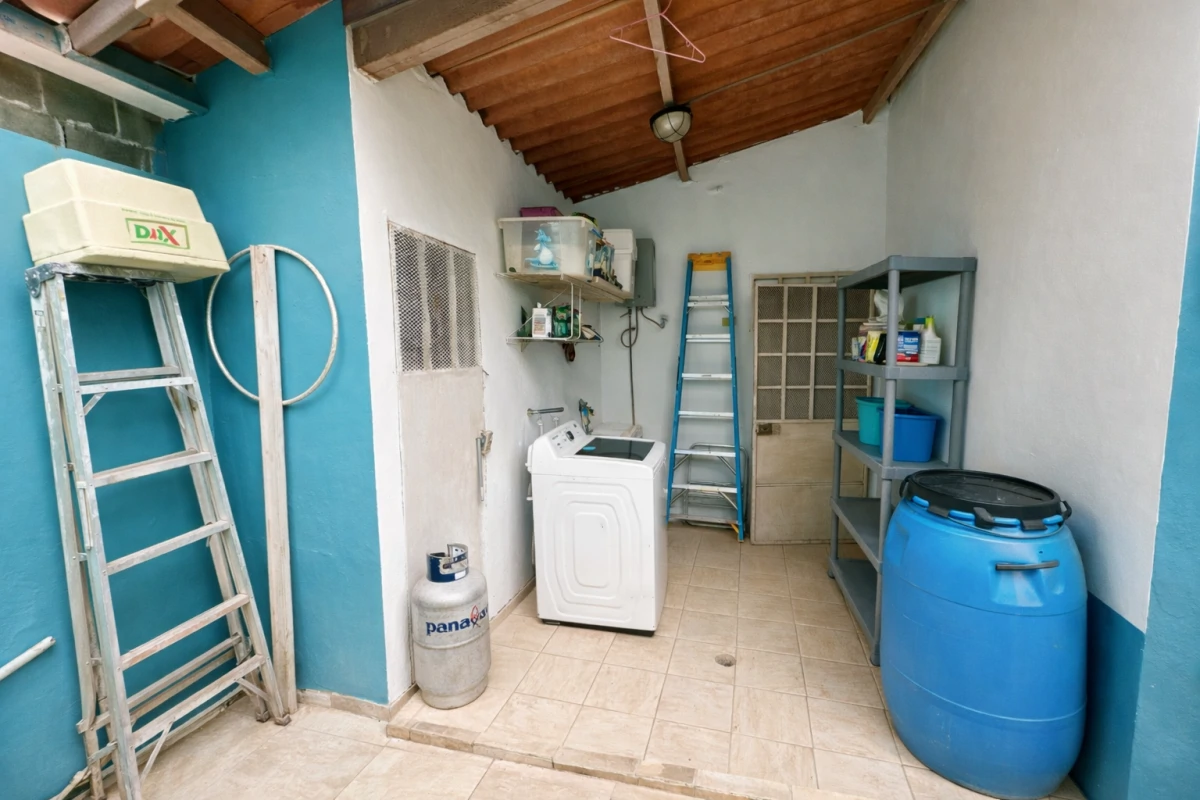 Brisas del Golf Home | 300 m², Prime Location - Gallery image 7