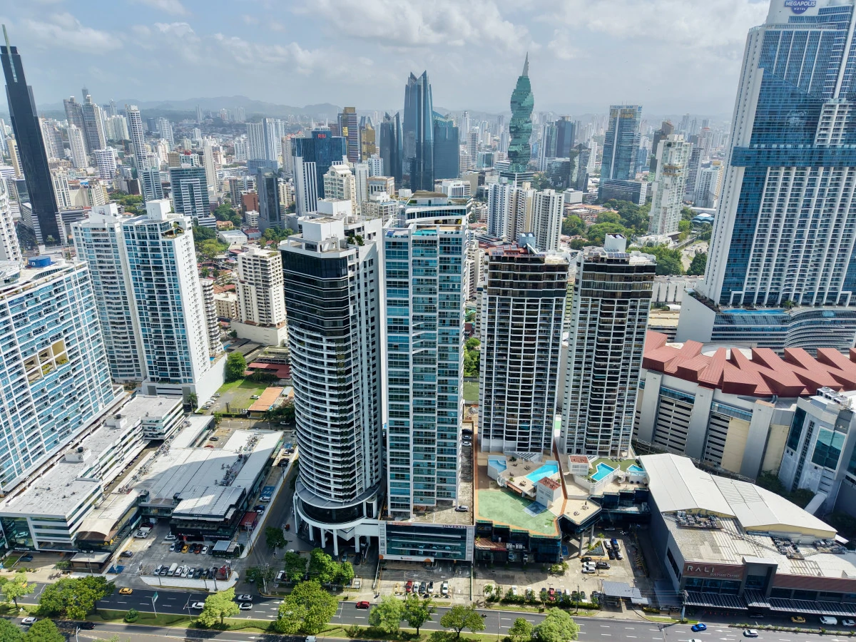 Grand Bay |High-Floor Apartment with Stunning Ocean & City views