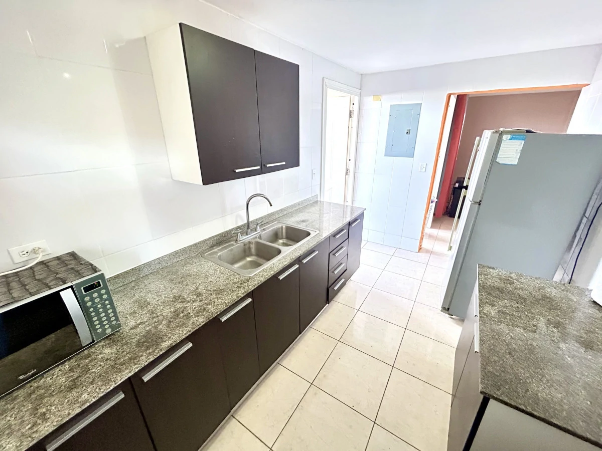 For sale in Colinas del Oeste in Arraijan - Gallery image 4