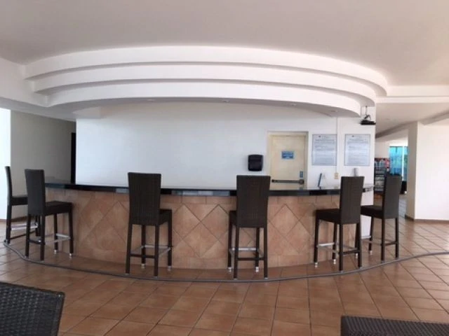 Bayfront For Sale - Gallery image 15