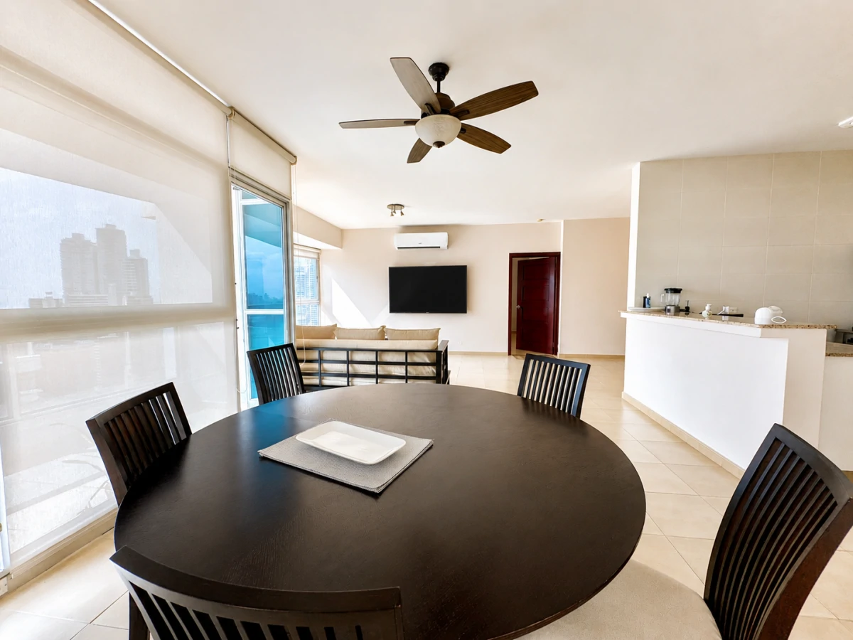 Grand Bay |High-Floor Apartment with Stunning Ocean & City views - photo 7