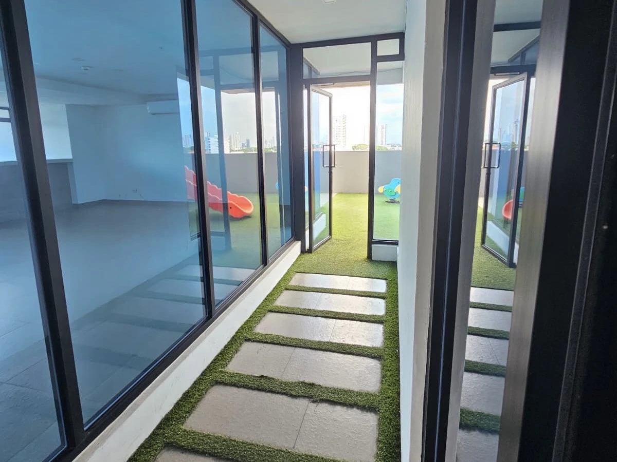 For Rent | Modern 2-Bedroom, 2-Bathroom Apartment PH Canvas - photo 15