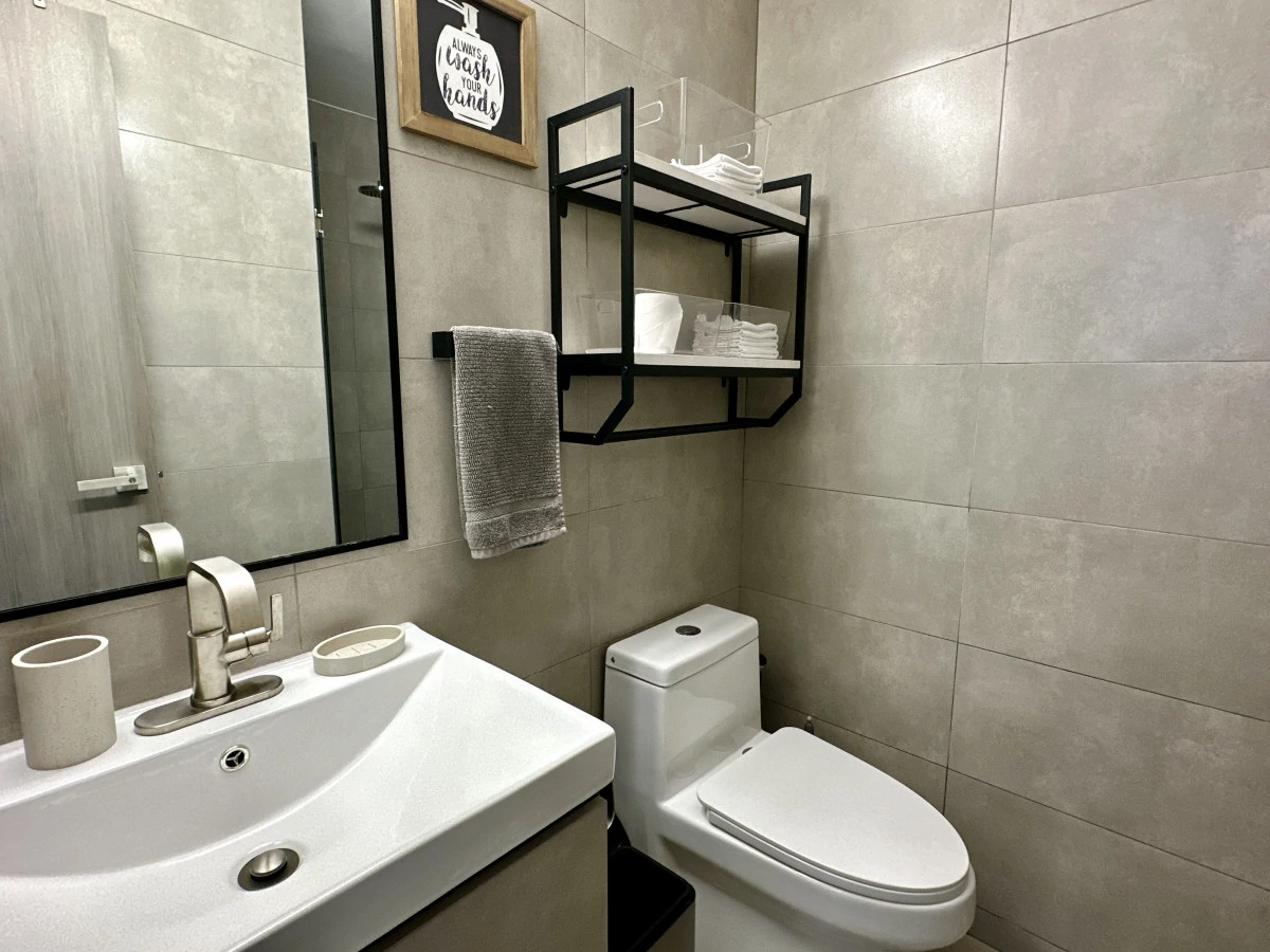 P.H. Lov San Francisco | Fully Furnished 2-Bedroom Apartment - Gallery image 11