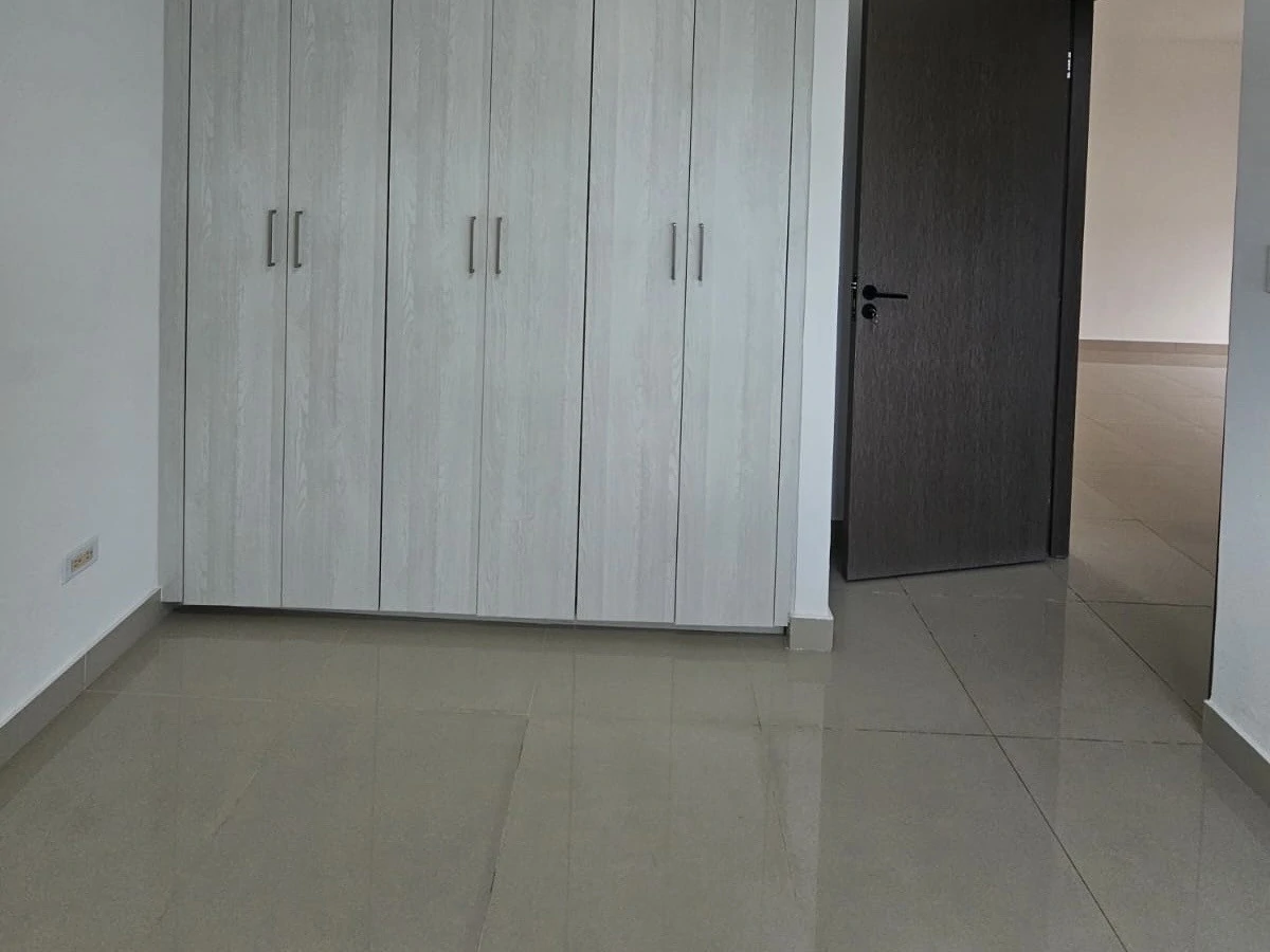 For Rent | Modern 2-Bedroom, 2-Bathroom Apartment PH Canvas - photo 14