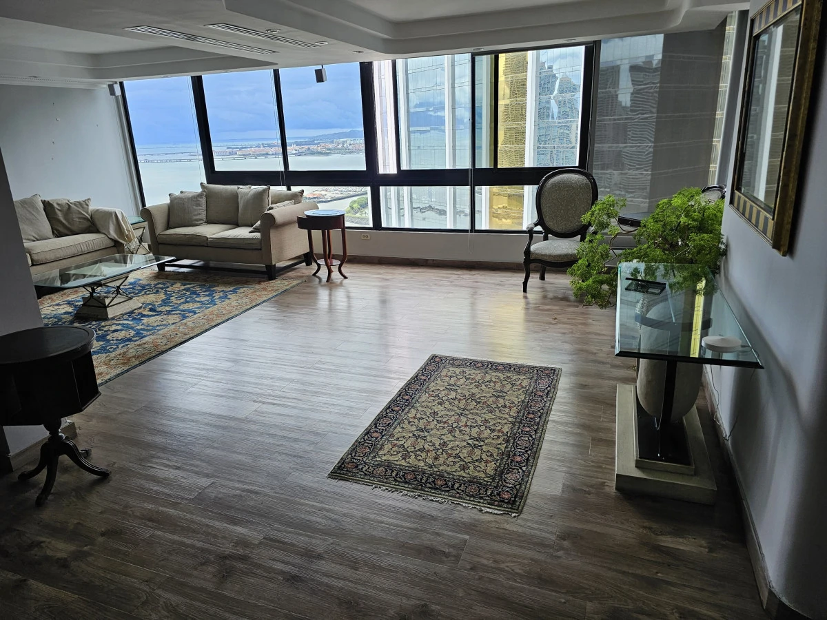 Furnished apartment for rent in Marbella - Gallery image 7