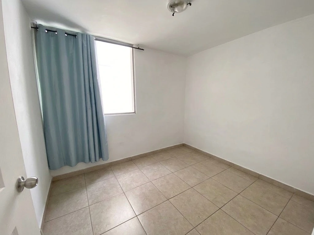 Cozy, centrally located apartment for sale - photo 4