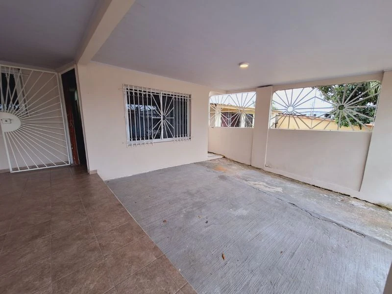 RENOVATED House for Sale in Las Acacias, Don Bosco - Gallery image 19
