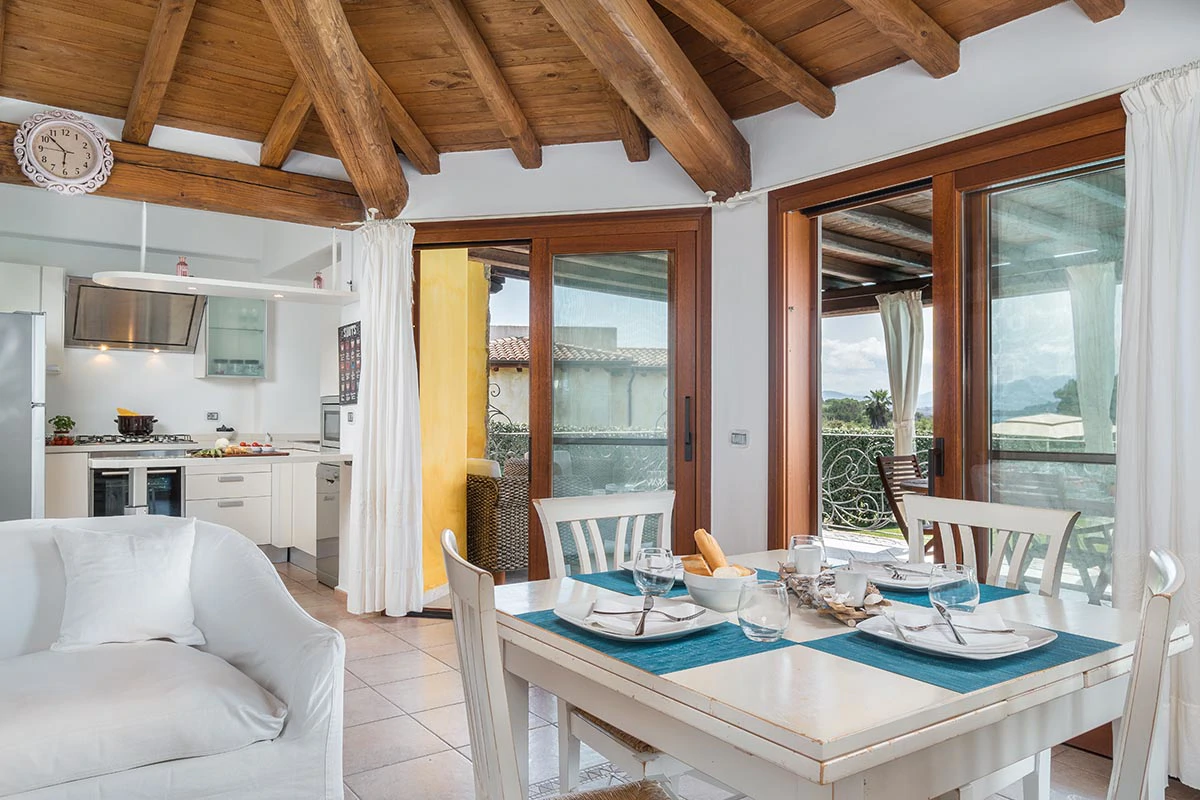 5 bed pool villa with direct beach access in Sardinia - Gallery image 2