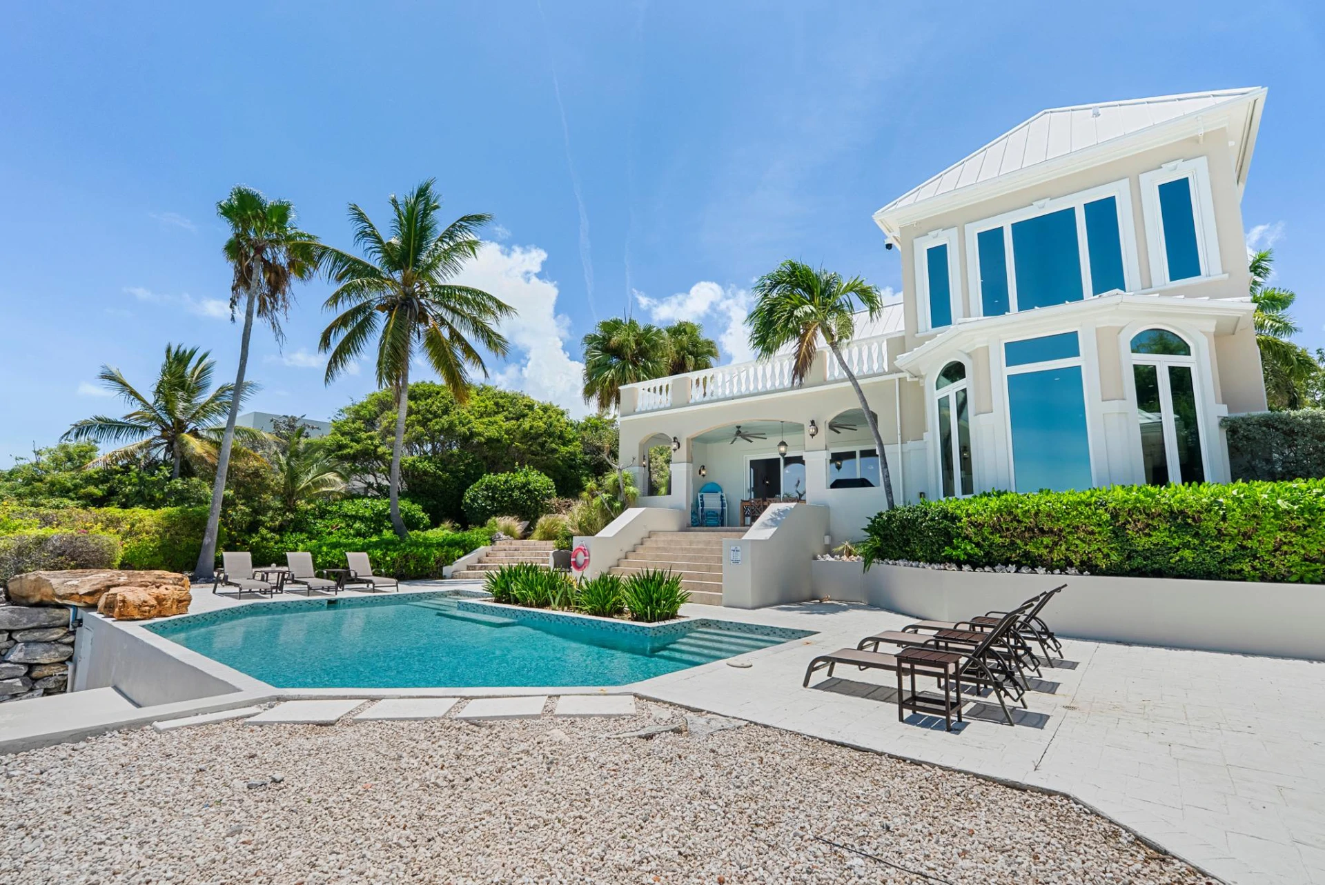 THREE CAYS VILLA - Gallery image 3