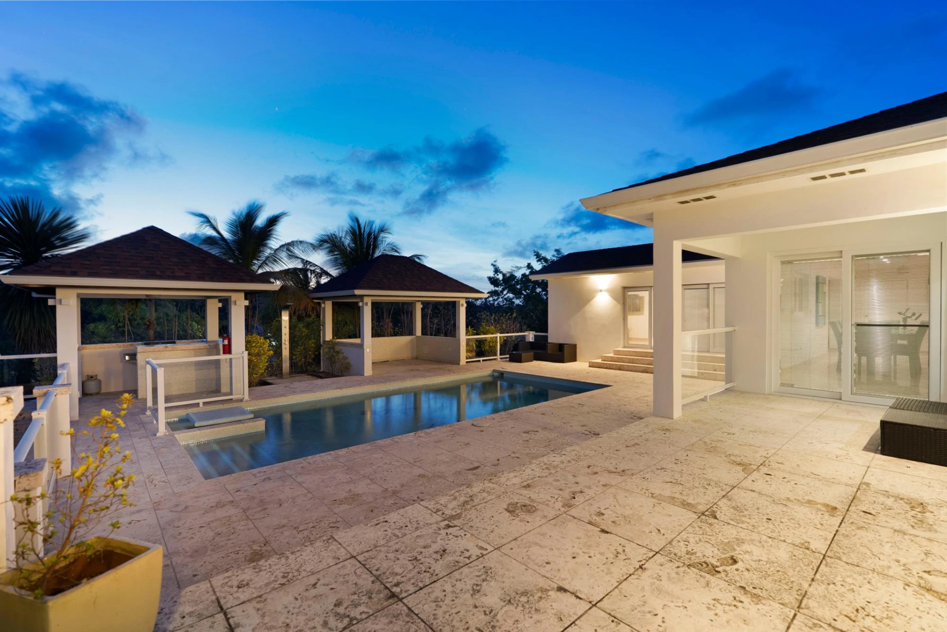 Aerie at Ocean Drive - Gallery image 6