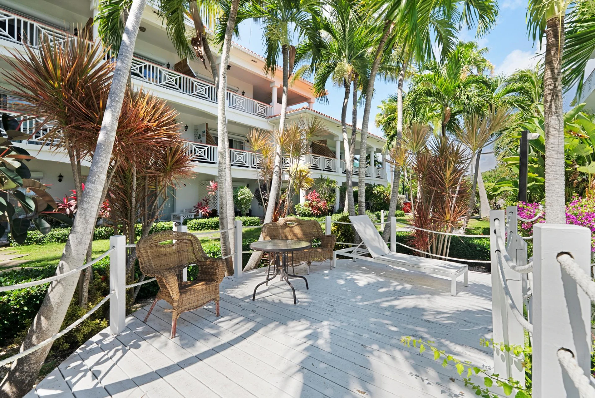 Queen Angel Resort - Gallery image 18