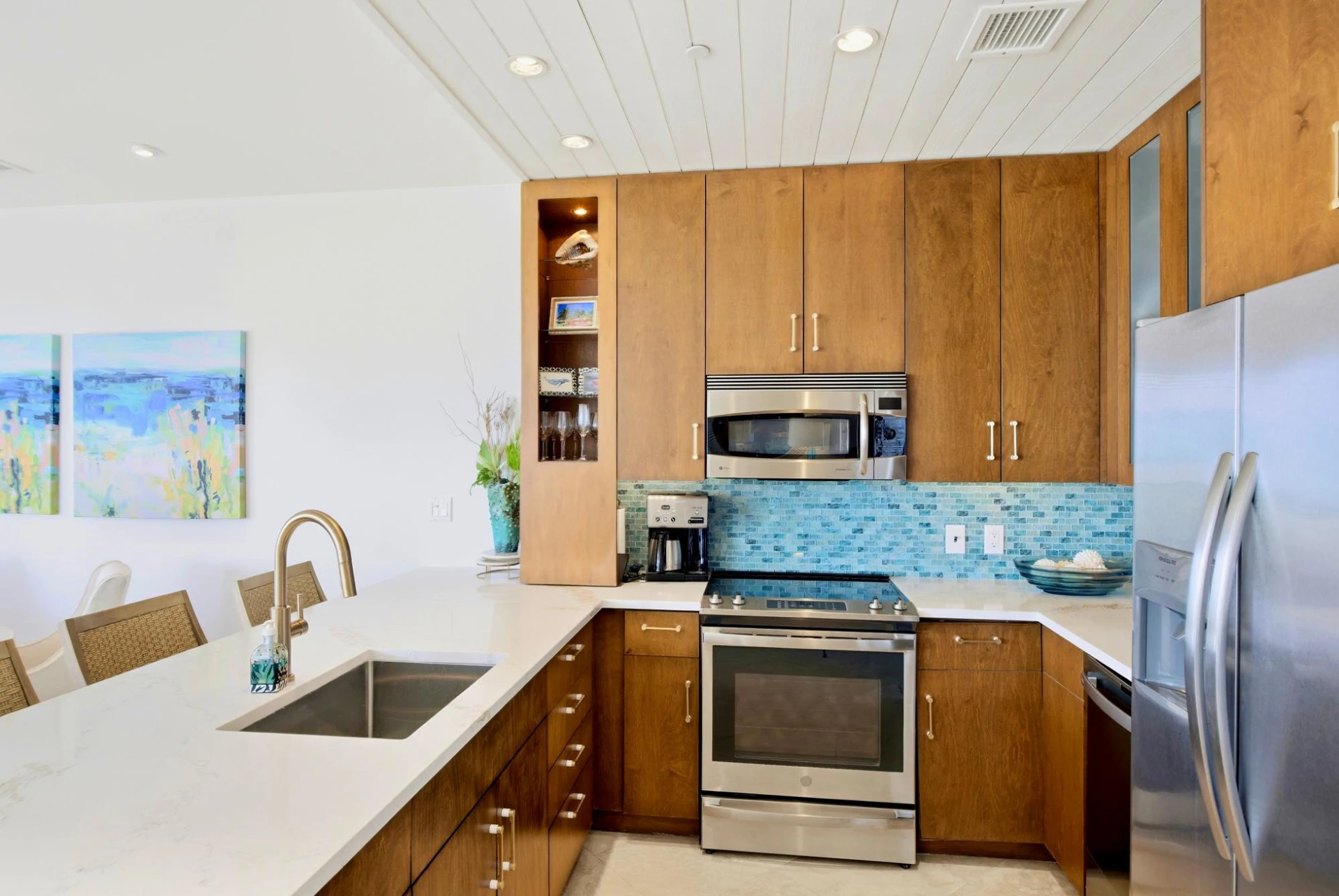 207 West Bay Club - Gallery image 5