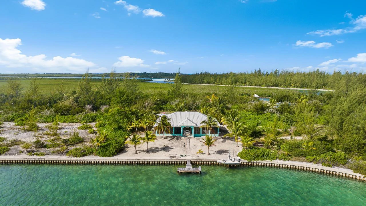 North Caicos Yacht Club Canal House - Gallery image 22