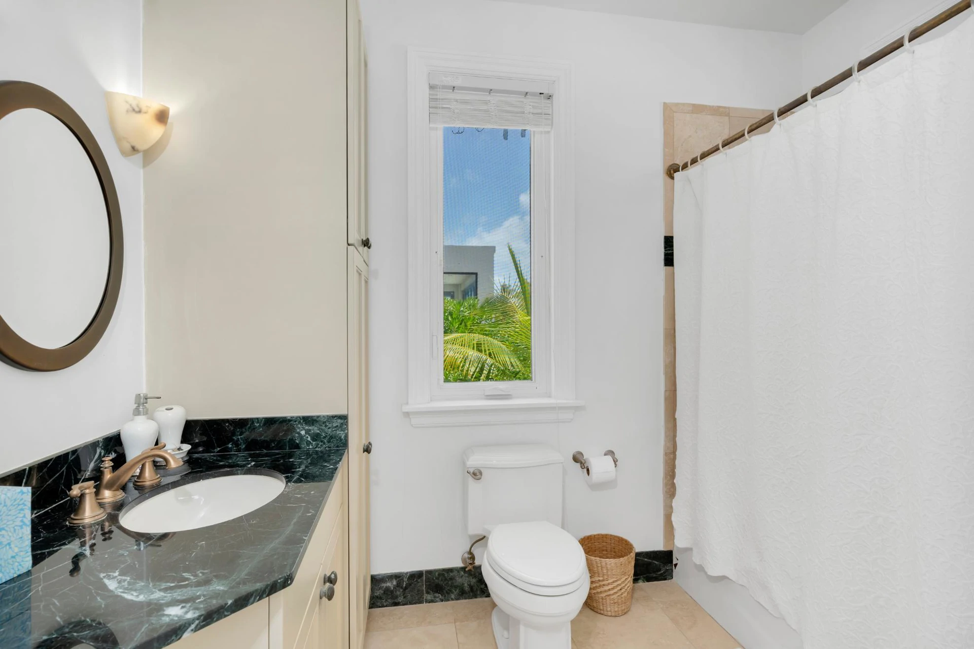 Villa Cecilia Beachfront Pumpkin Bluff - Gallery image 20