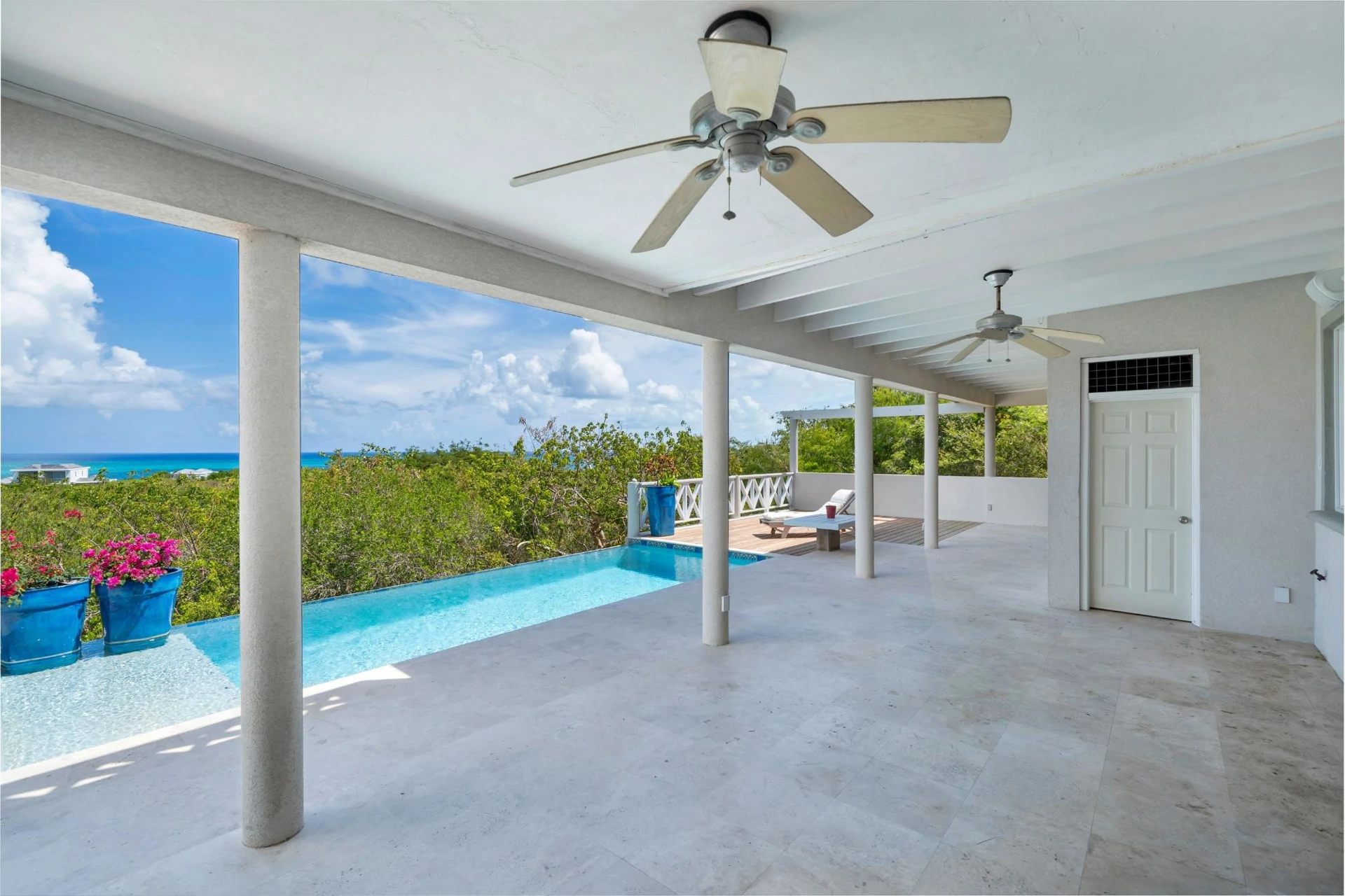Caicos Blue Villa - photo 12