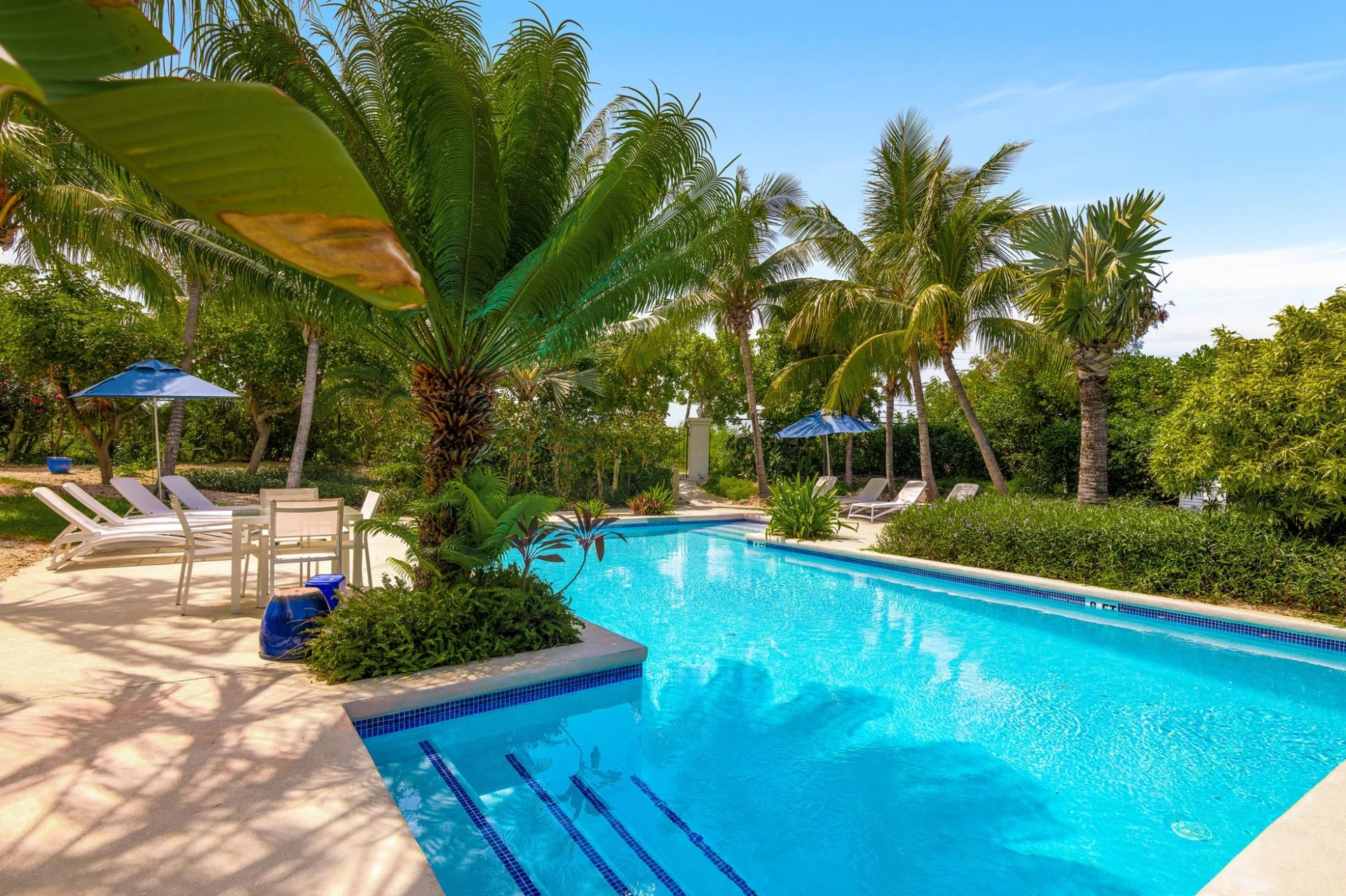 INN AT GRACE BAY