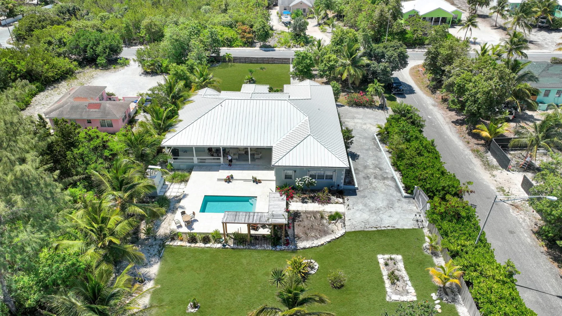 LEEWARD PALMS DELIGHT - Gallery image 3