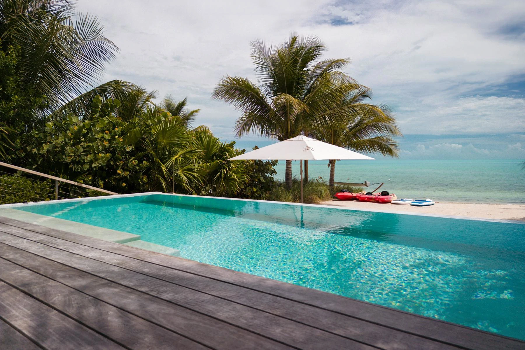 Villa 2 - BEACH ENCLAVE LONG BAY - Gallery image 4