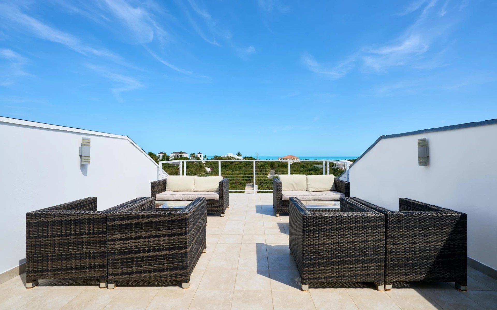 Surf Lodge Villa - Gallery image 16