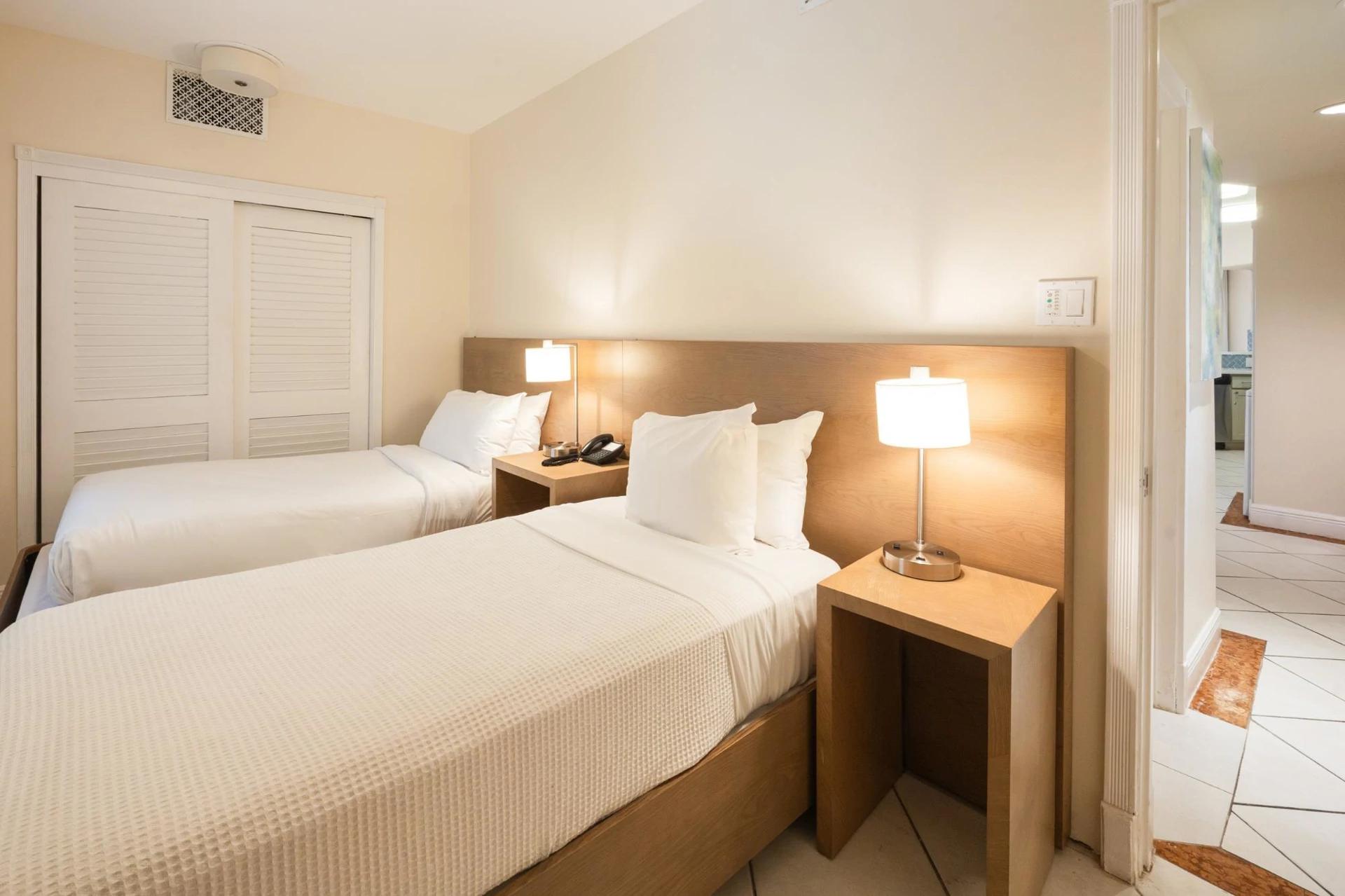 3115 - The Sands At Grace Bay - Gallery image 21