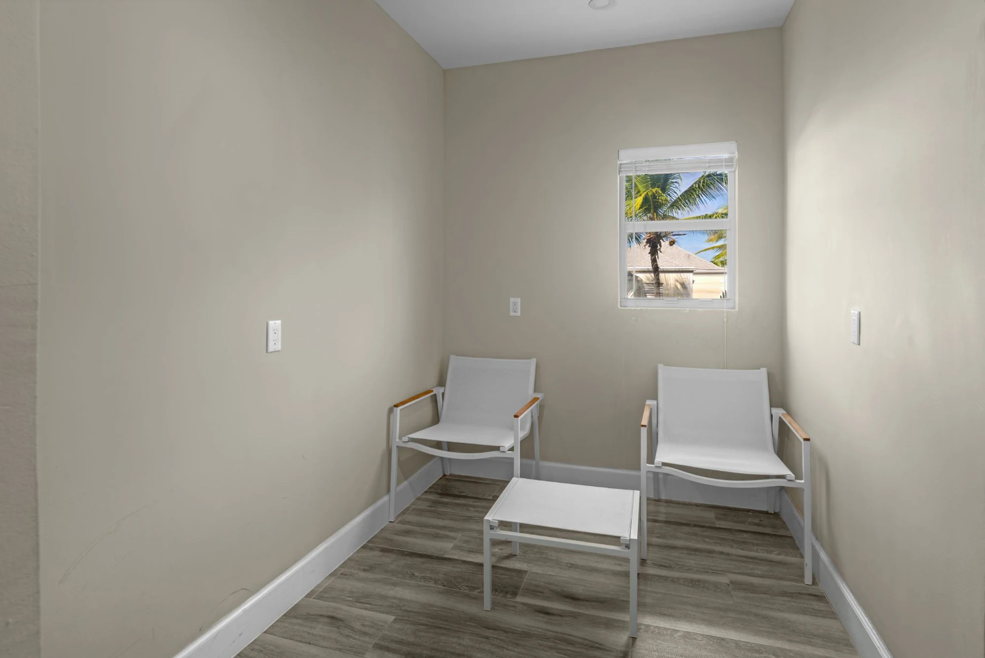 The Tides - Gallery image 7