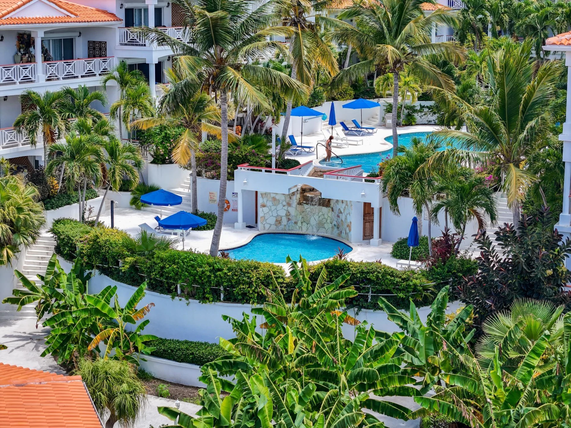 Queen Angel Resort B102