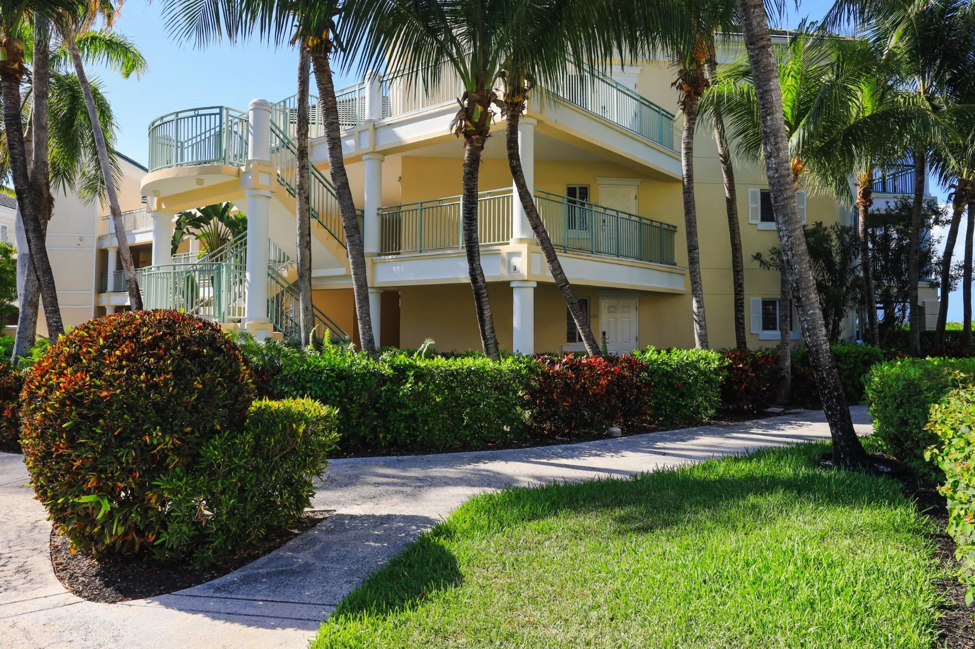 3115 - The Sands At Grace Bay - Gallery image 32