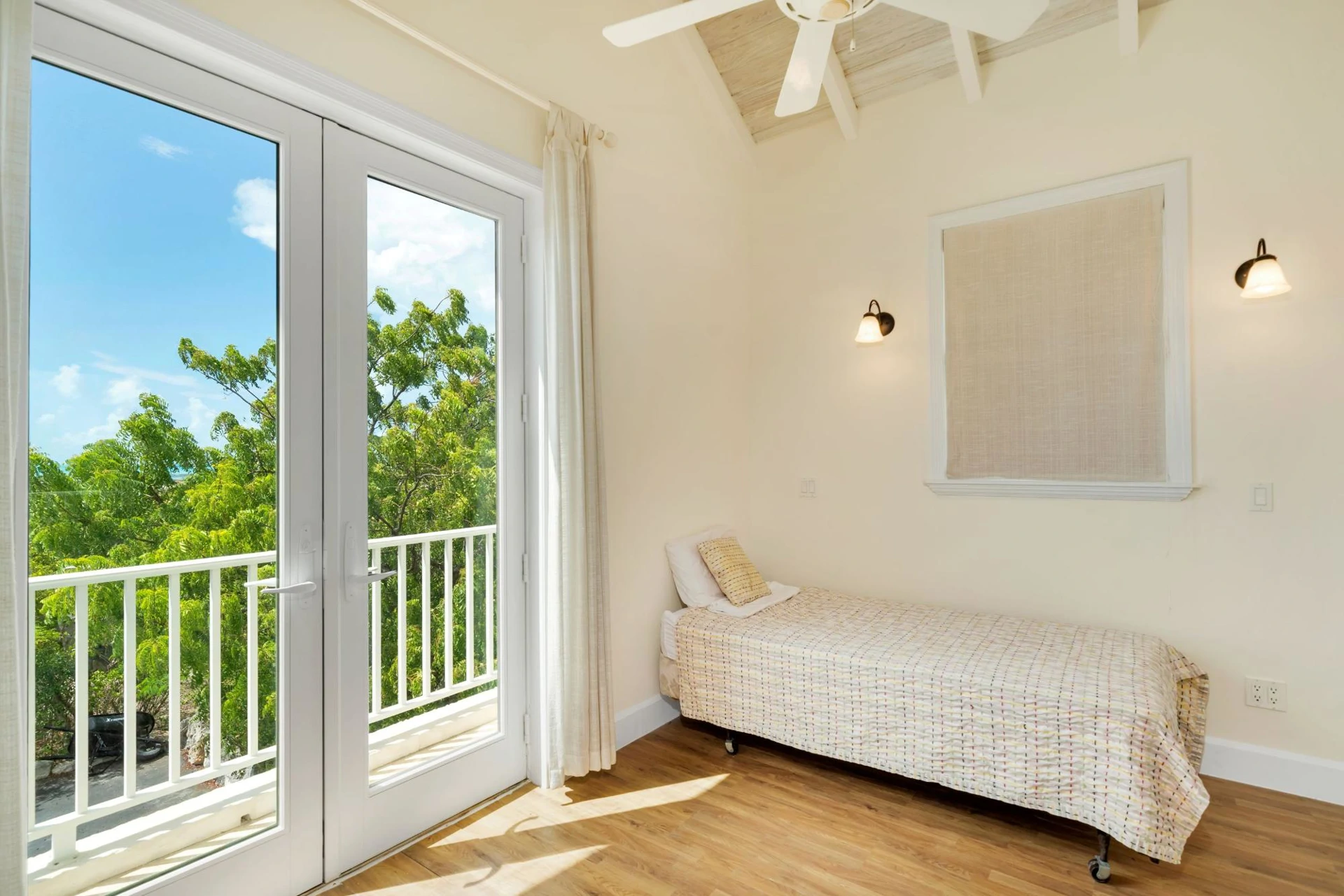 Caicos Blue Villa - photo 21