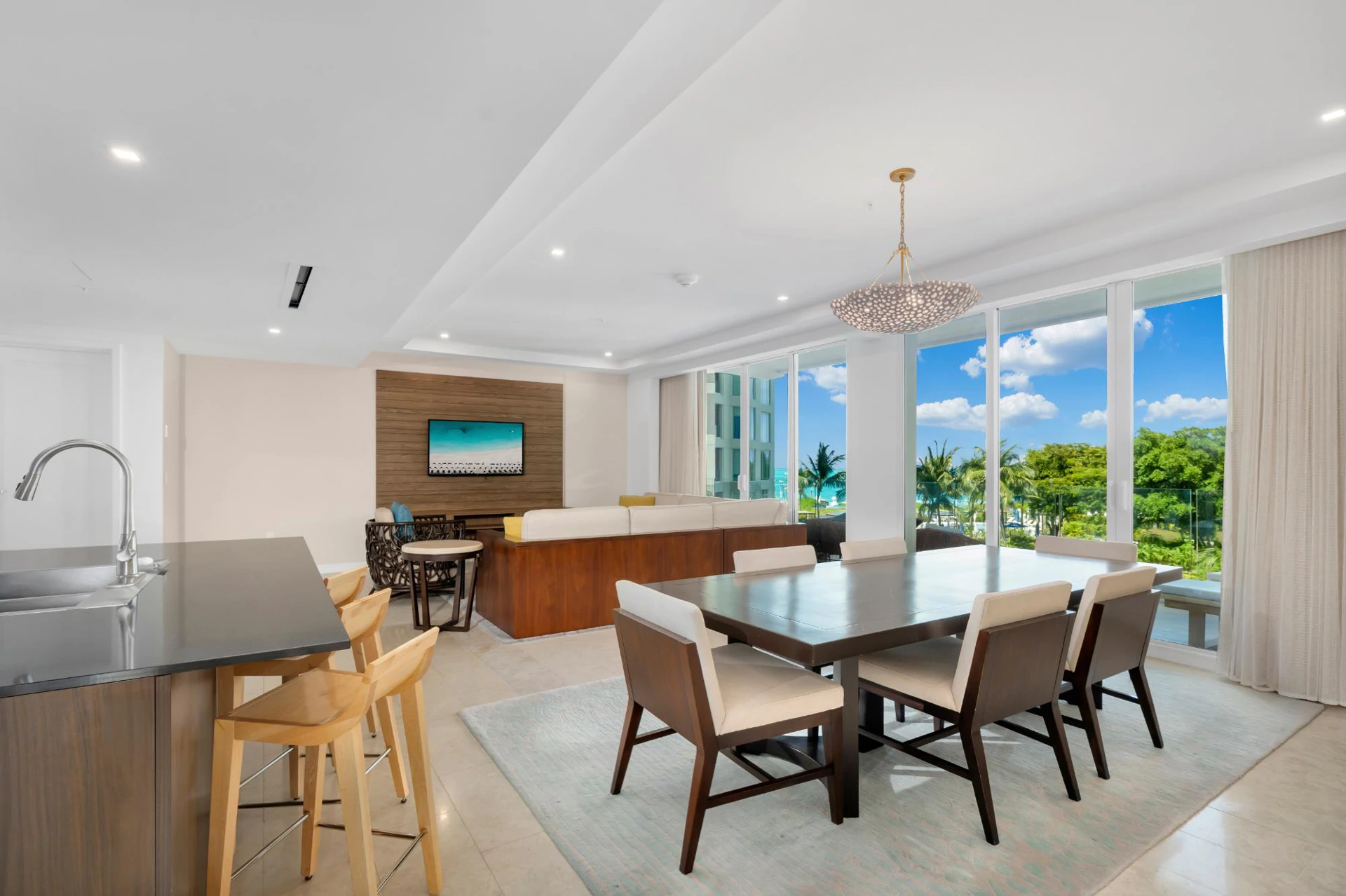 UNIT 2034 RITZ CARLTON 3BR/3BA - Gallery image 2