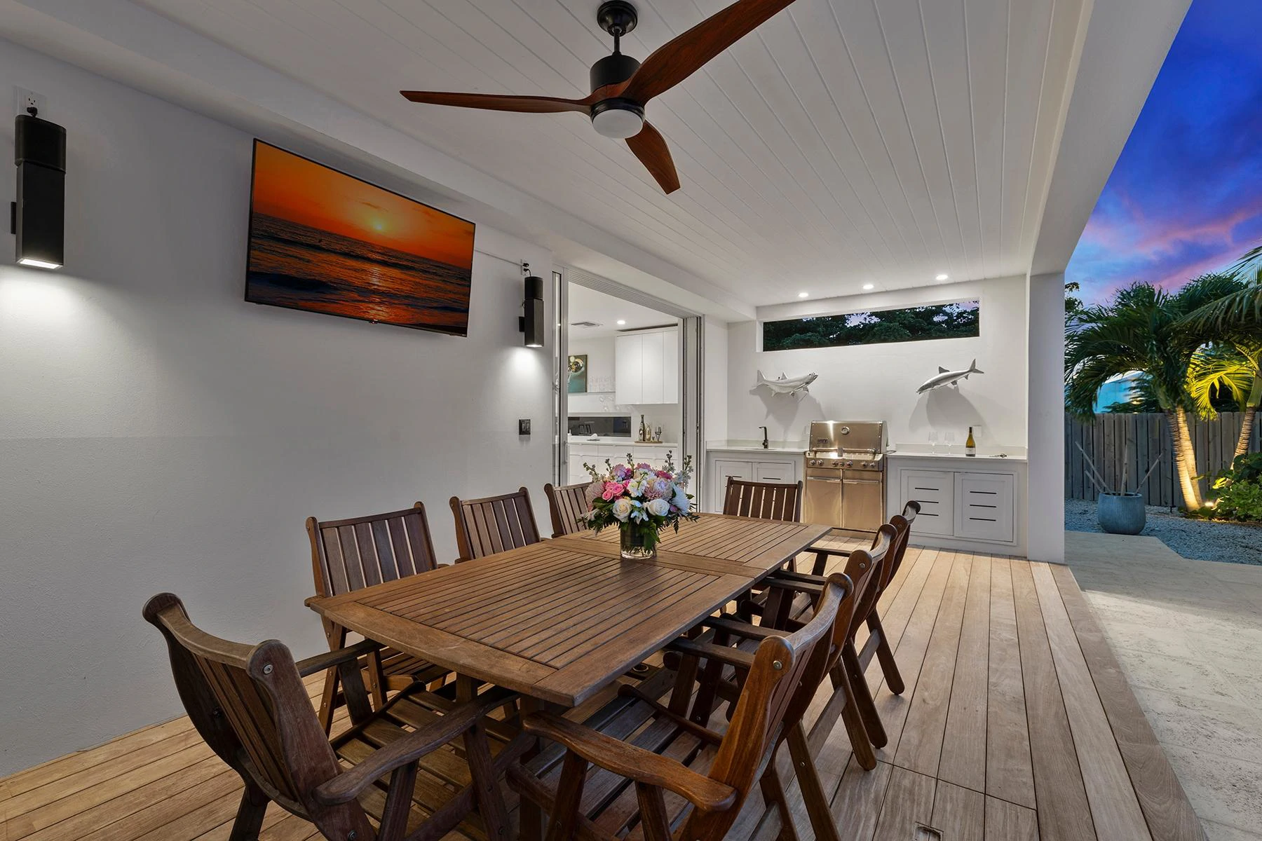Sunset Beach Villa Unparalleled 21 - Gallery image 9